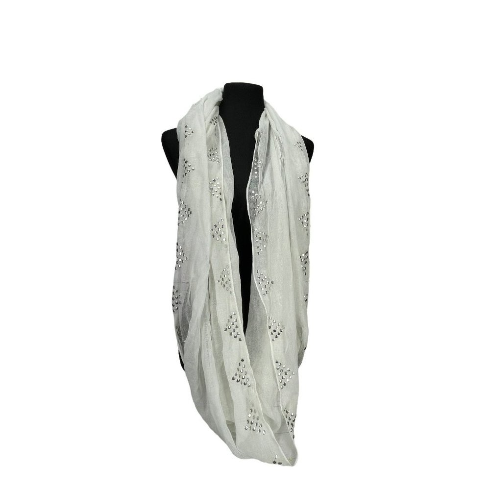 Mudd New Womans‎ Light Gray Studded AMDA144400 Infinity Scarf Wrap